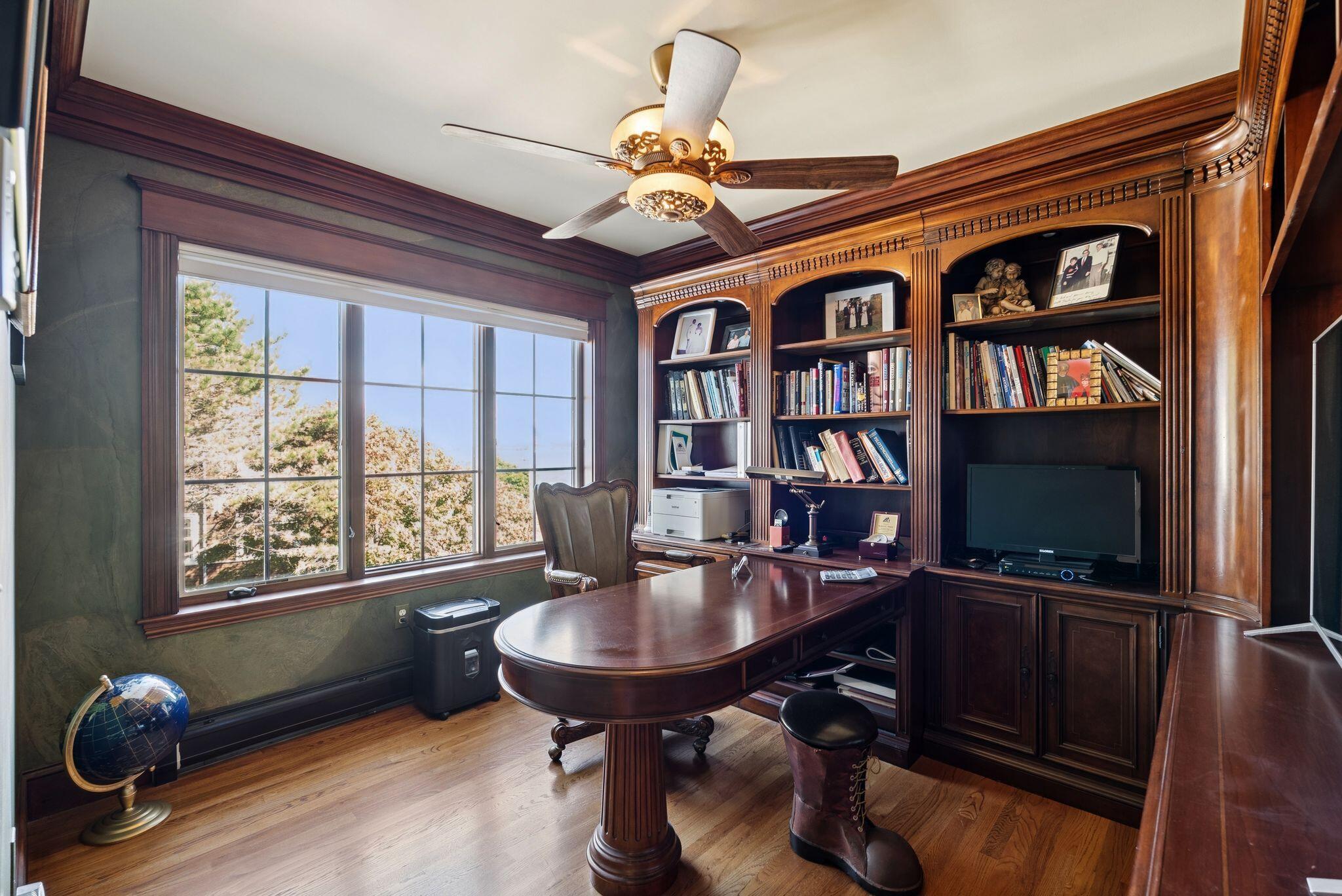 South Portland, Maine, 04106, United States, 3 Bedrooms Bedrooms, ,5 BathroomsBathrooms,Residential,Active,1954023