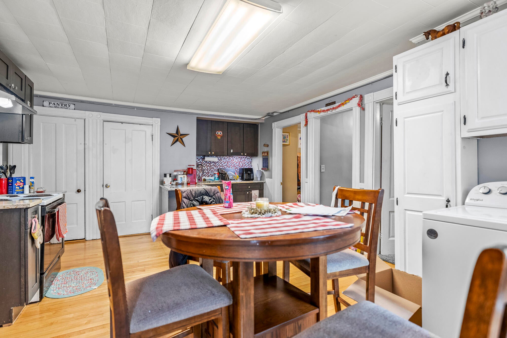 South Berwick, Maine, 03908, United States, ,7 BathroomsBathrooms,Residential,Contingent,1773217