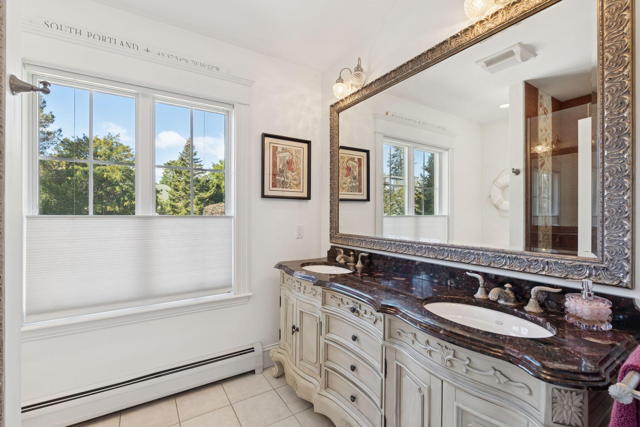 South Portland, Maine, 04106, United States, 3 Bedrooms Bedrooms, ,5 BathroomsBathrooms,Residential,Active,1954023