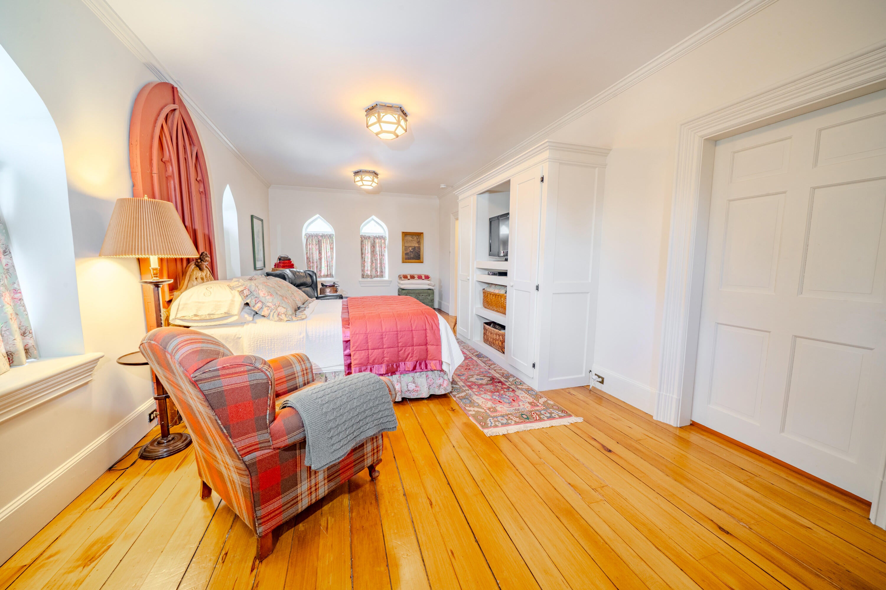 Belfast, Maine, 04915, United States, ,2 BathroomsBathrooms,Residential,Active,1762819