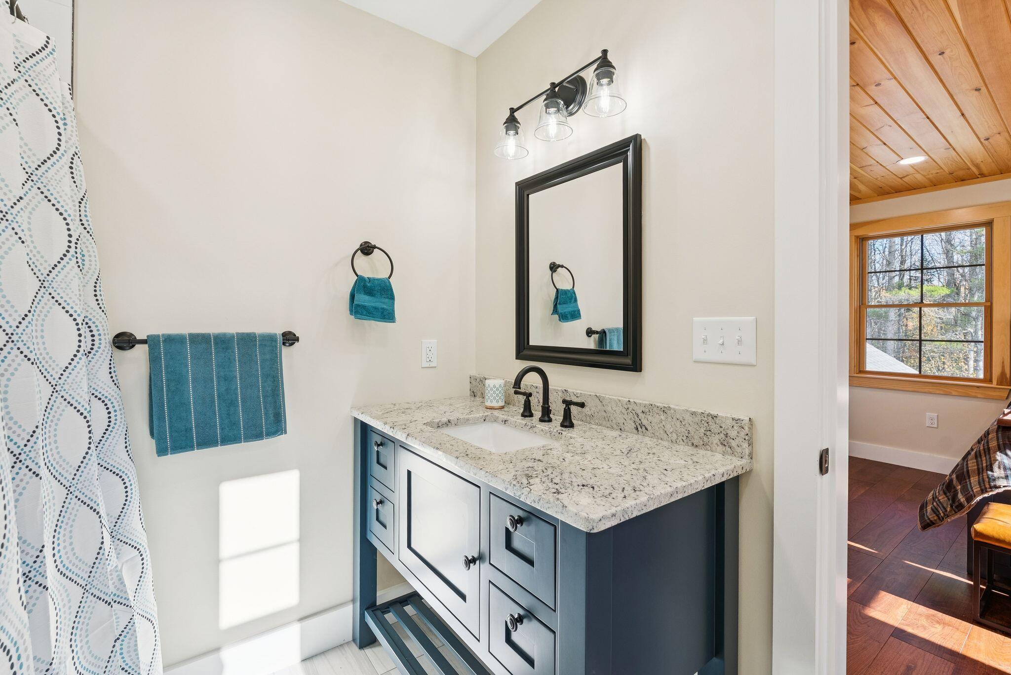 Casco, Maine, 04015, United States, 4 Bedrooms Bedrooms, ,5 BathroomsBathrooms,Residential,Active,1968106