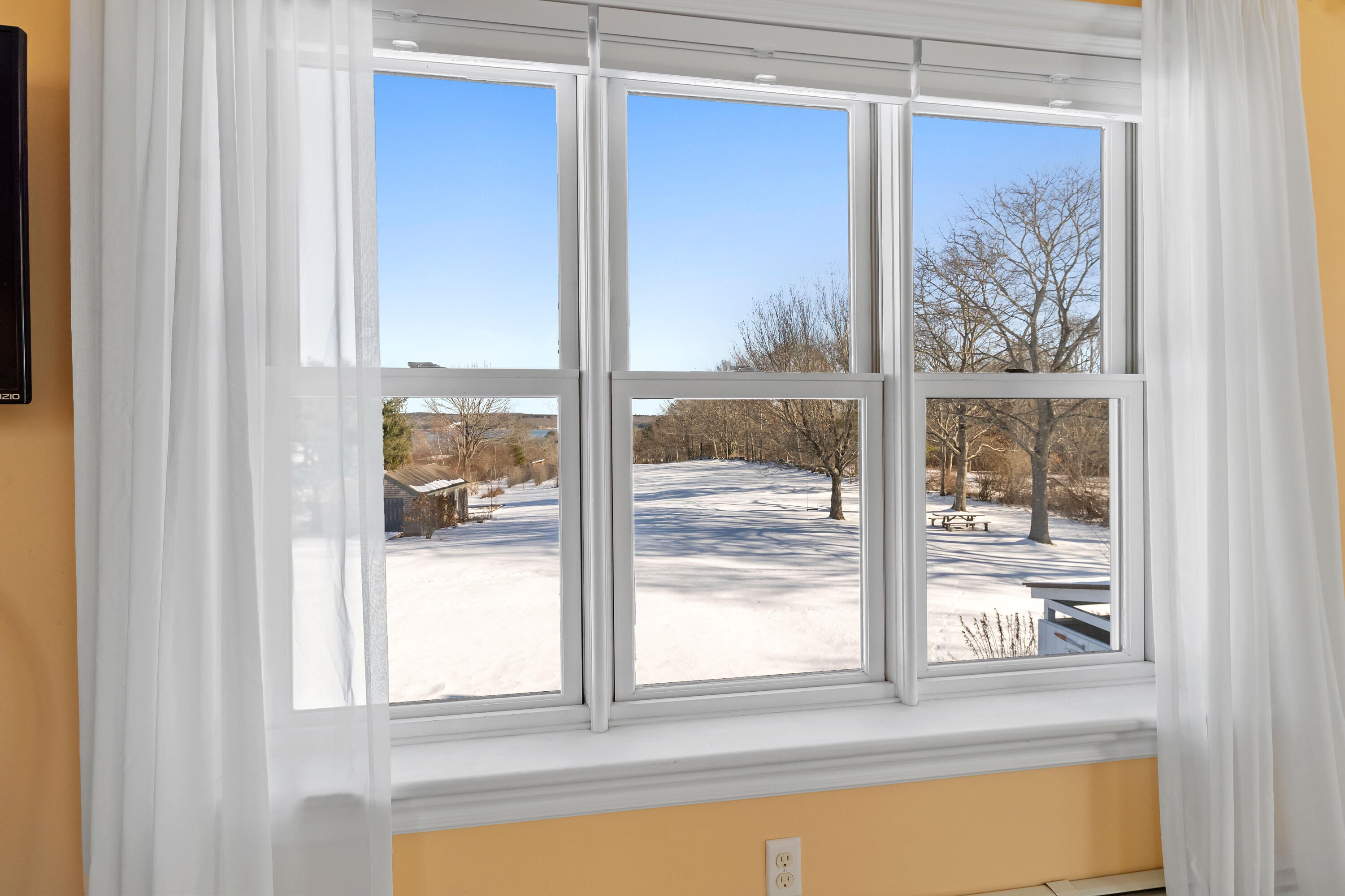 Waldoboro, Maine, 04572, United States, 4 Bedrooms Bedrooms, ,3 BathroomsBathrooms,Residential,Active,2007941