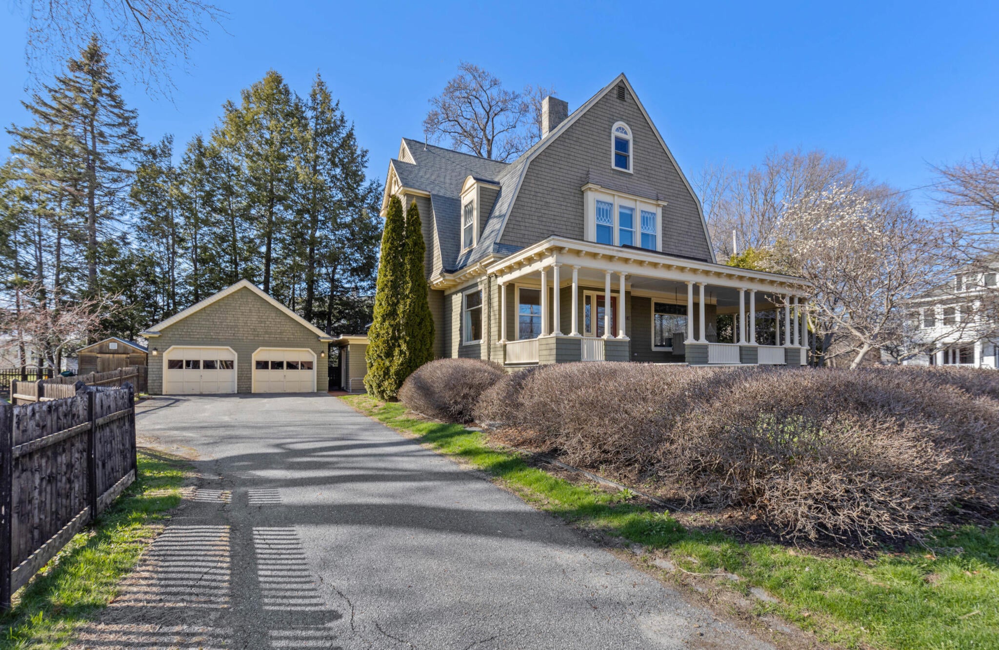 Portland, Maine, 04103, United States, 4 Bedrooms Bedrooms, ,3 BathroomsBathrooms,Residential,Active,2040217