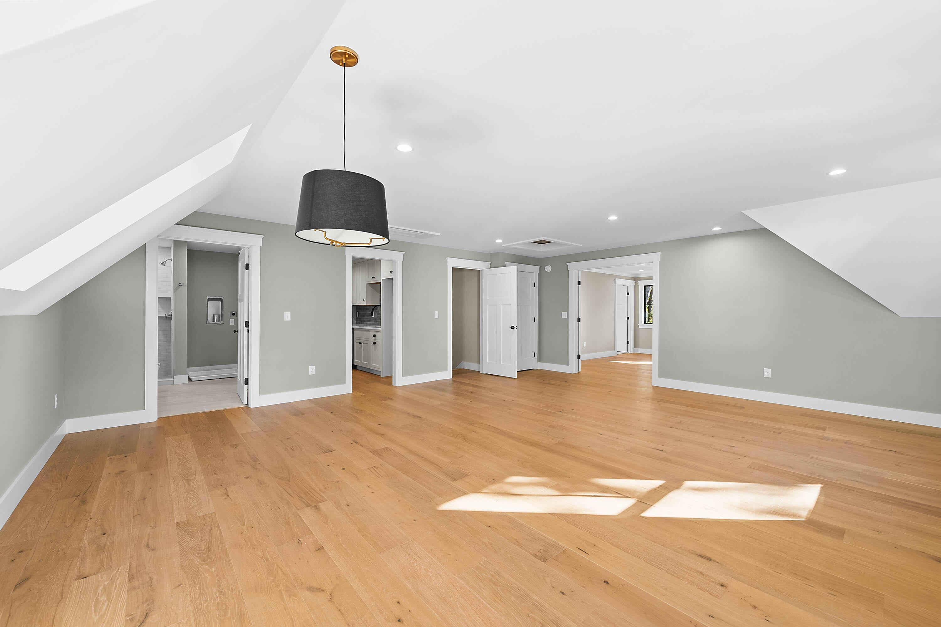 Kennebunkport, Maine, 04046, United States, 4 Bedrooms Bedrooms, ,4 BathroomsBathrooms,Residential,Active,1968434