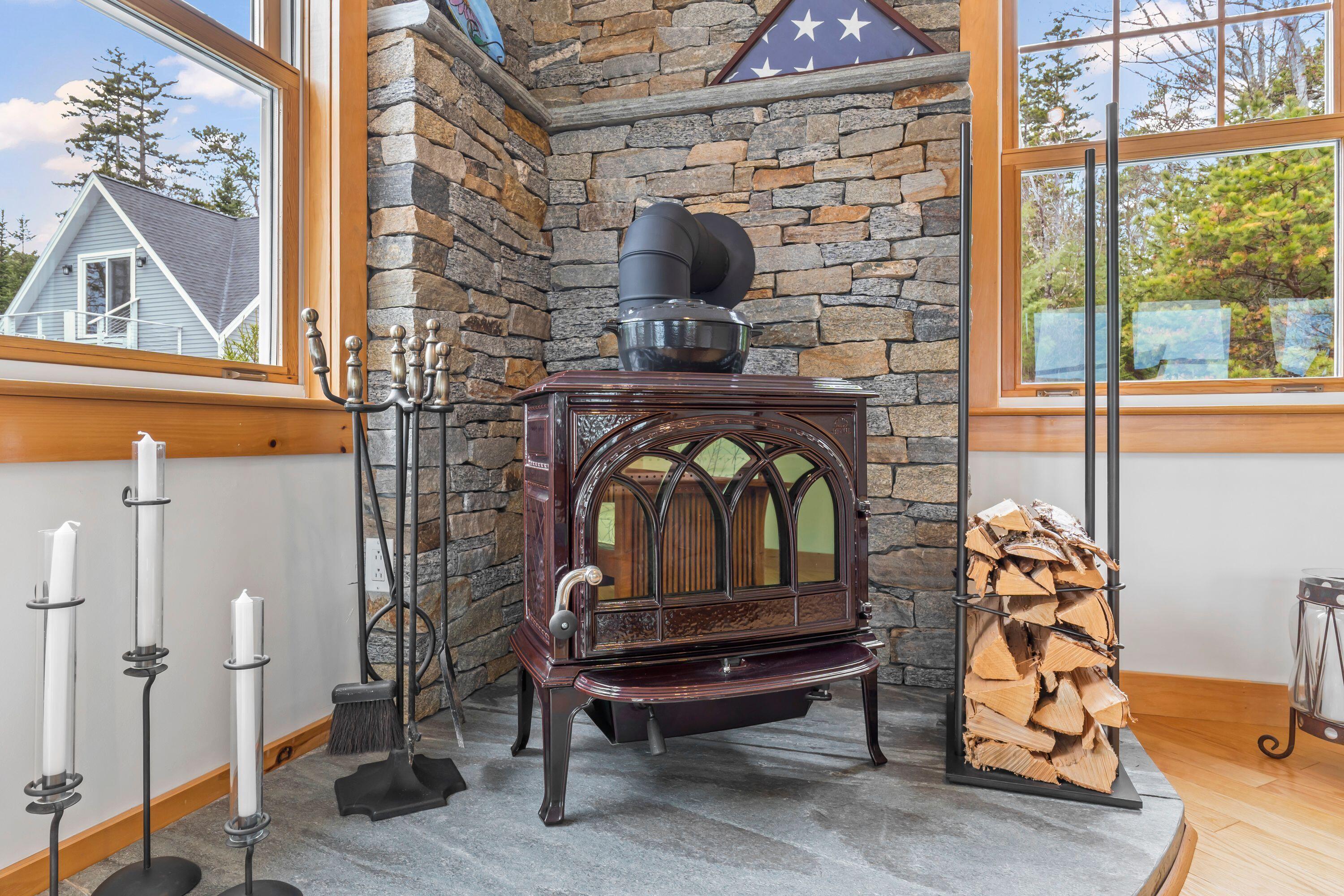 Georgetown, Maine, 04548, United States, 2 Bedrooms Bedrooms, ,3 BathroomsBathrooms,Residential,Active,1798245
