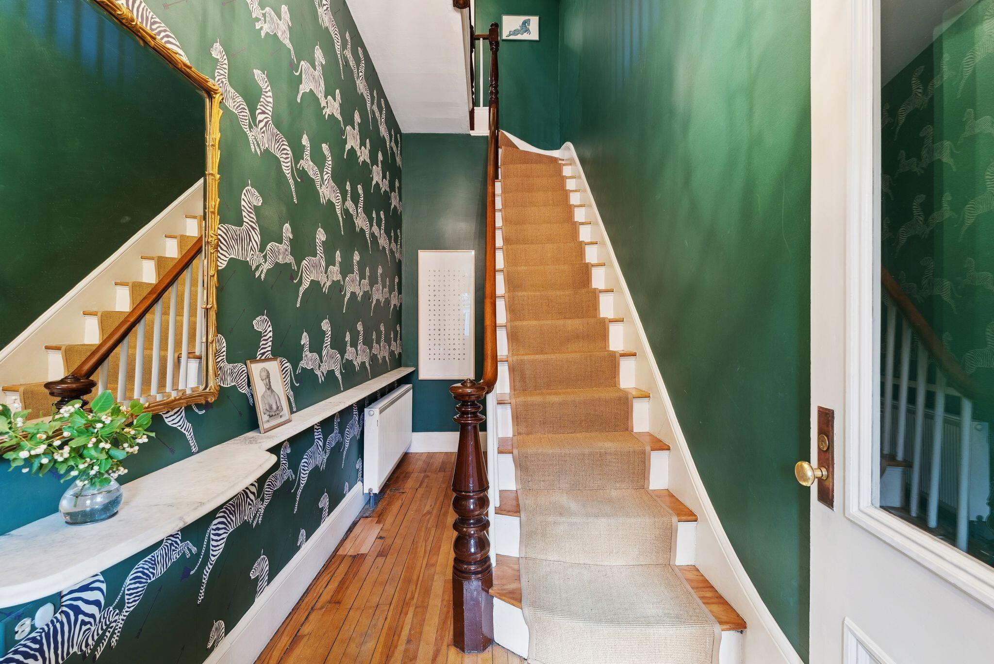 Portland, Maine, 04102, United States, ,3 BathroomsBathrooms,Residential,Active,1965793