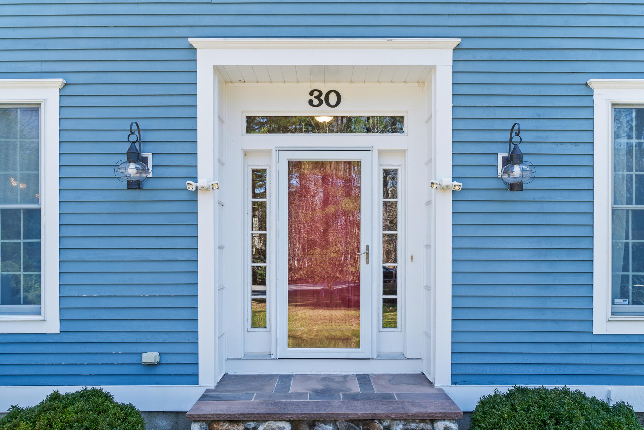 Ogunquit, Maine, 03907, United States, 4 Bedrooms Bedrooms, ,3 BathroomsBathrooms,Residential,Active,1772760
