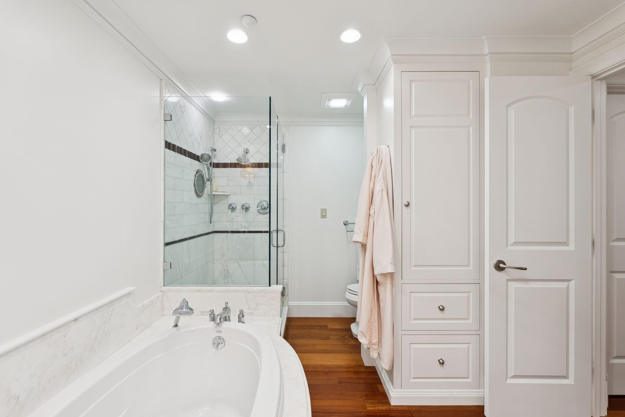 Scarborough, Maine, 04074, United States, 2 Bedrooms Bedrooms, ,3 BathroomsBathrooms,Residential,Active,1972151