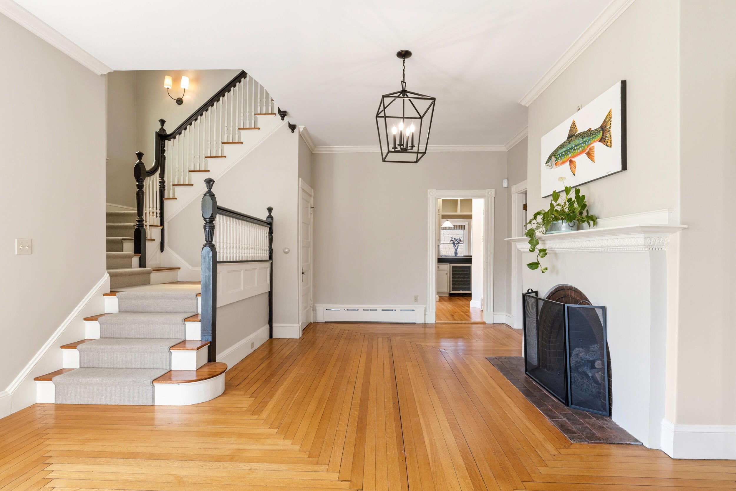 Portland, Maine, 04103, United States, 4 Bedrooms Bedrooms, ,3 BathroomsBathrooms,Residential,Active,2040217