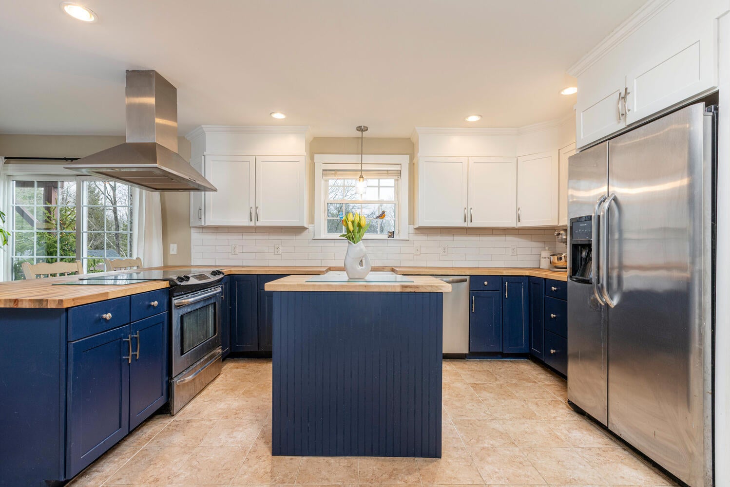 Scarborough, Maine, 04074, United States, 3 Bedrooms Bedrooms, ,3 BathroomsBathrooms,Residential,Active,1781586