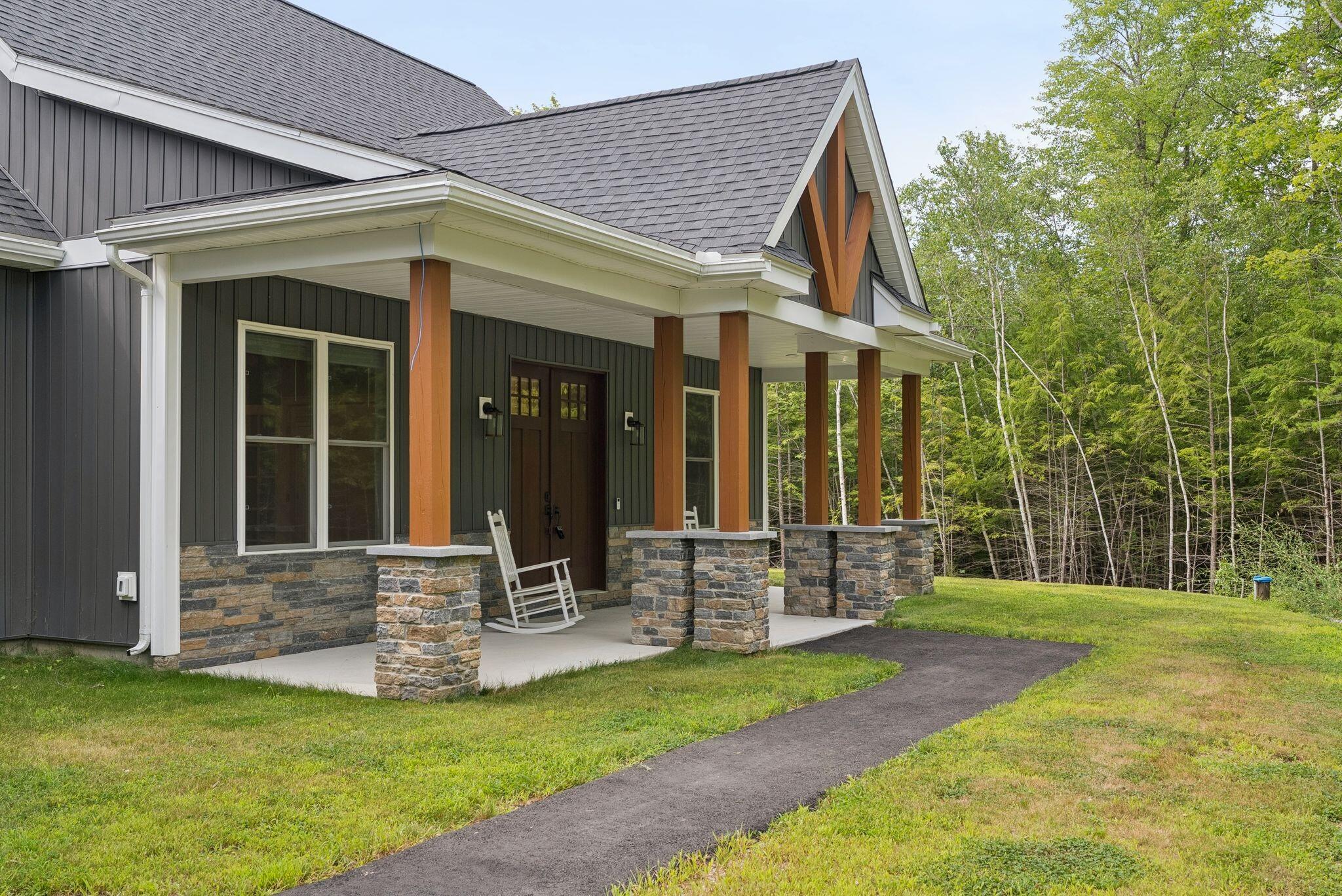 Buxton, Maine, 04093, United States, 4 Bedrooms Bedrooms, ,4 BathroomsBathrooms,Residential,Active,1909608