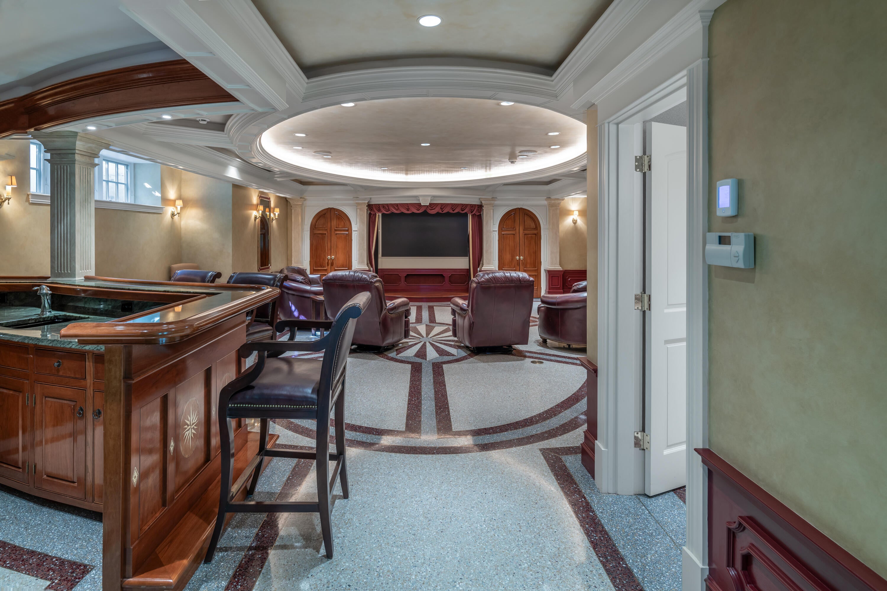 Cape Elizabeth, Maine, 04107, United States, 6 Bedrooms Bedrooms, ,10 BathroomsBathrooms,Residential,Active,1953996