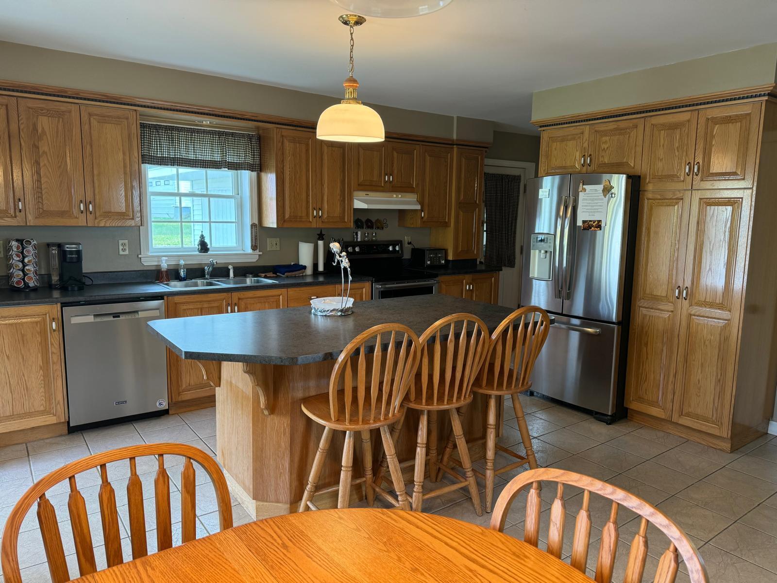 New Canada, Maine, 04743, United States, 6 Bedrooms Bedrooms, ,2 BathroomsBathrooms,Residential,Active,1702003