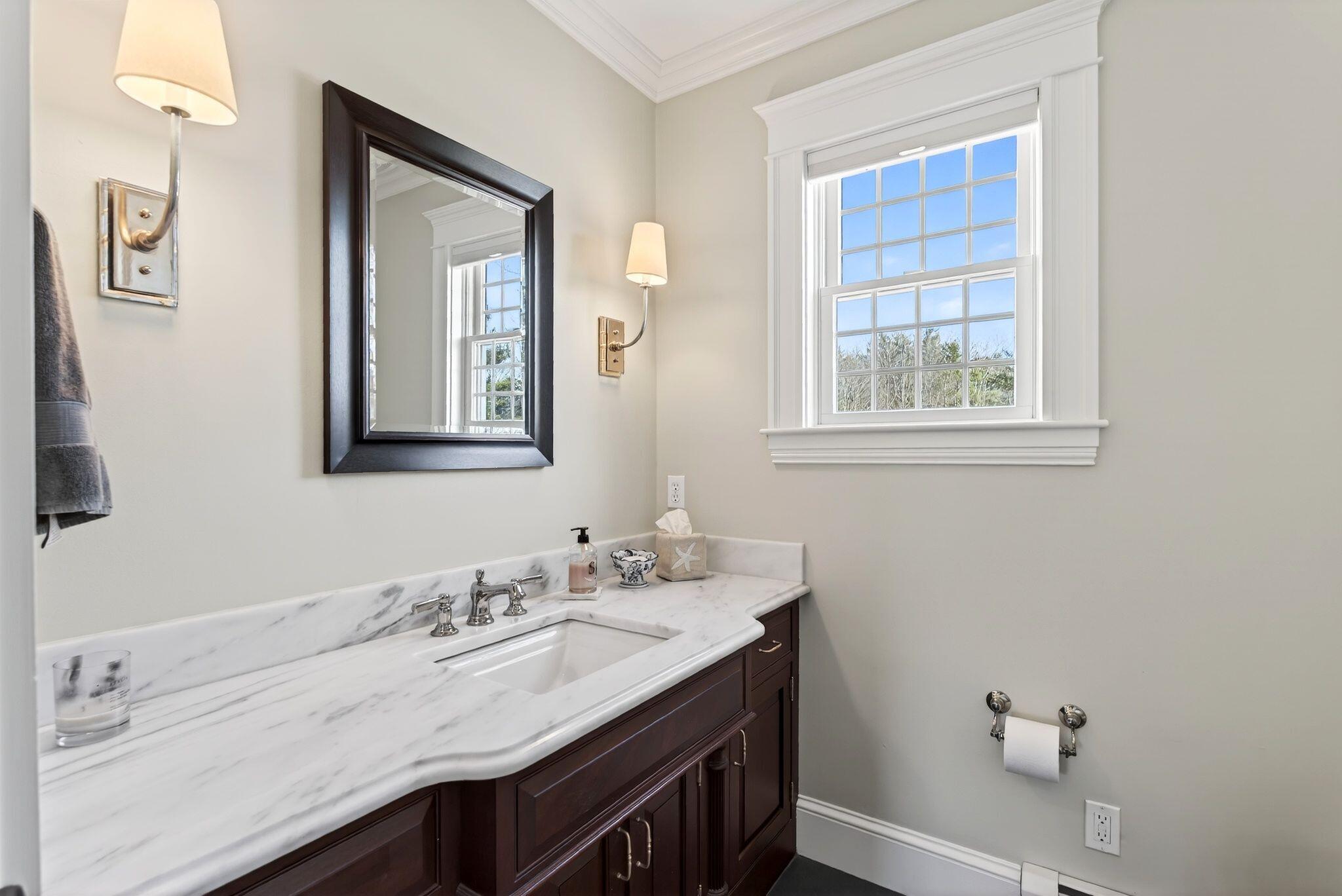 Falmouth, Maine, 04105, United States, 5 Bedrooms Bedrooms, ,7 BathroomsBathrooms,Residential,Active,2013455