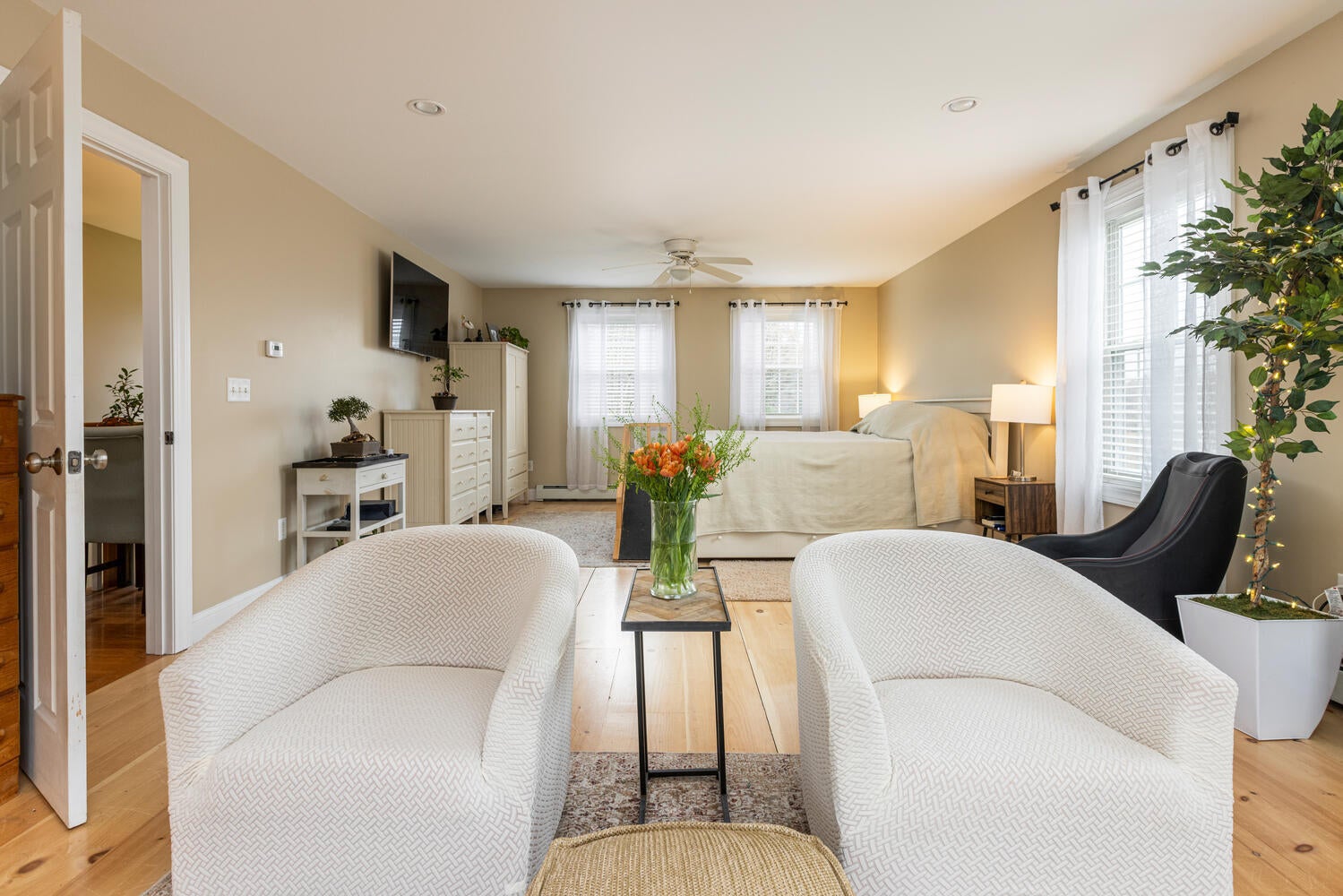 Scarborough, Maine, 04074, United States, 3 Bedrooms Bedrooms, ,3 BathroomsBathrooms,Residential,Active,1781586