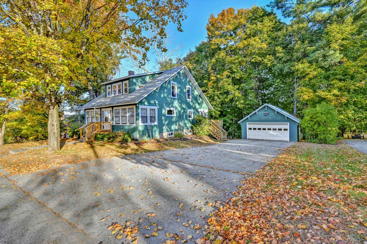 31 QUIMBY ST, AUGUSTA, ME 04330, photo 1 of 35