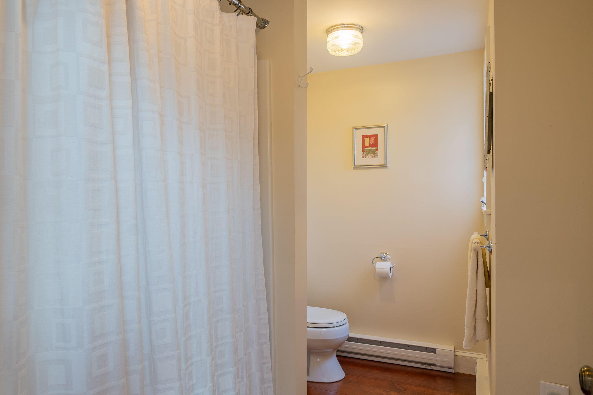 Cumberland, Maine, 04110, United States, 5 Bedrooms Bedrooms, ,3 BathroomsBathrooms,Residential,Active,1989779