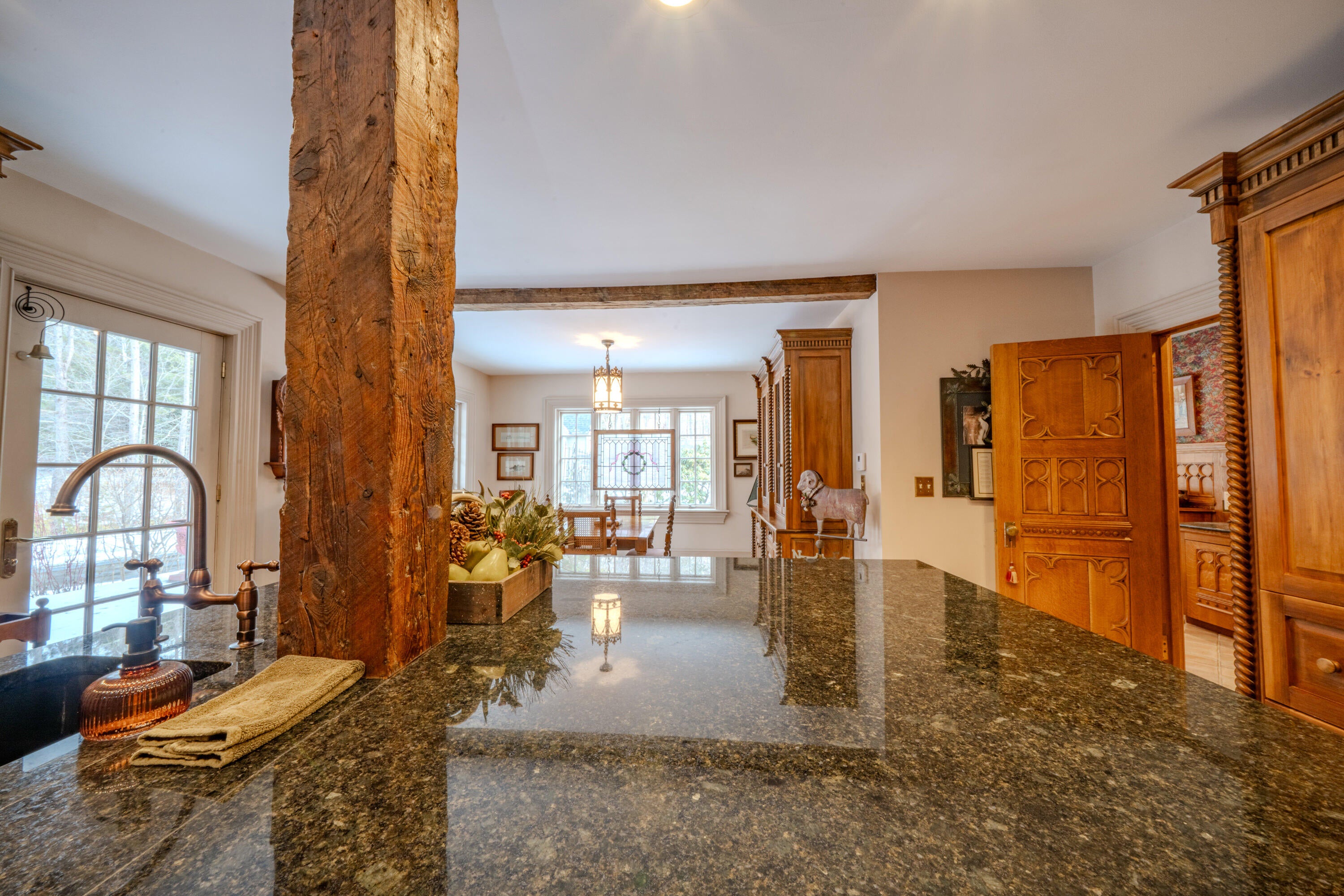 Belfast, Maine, 04915, United States, ,2 BathroomsBathrooms,Residential,Active,1762819
