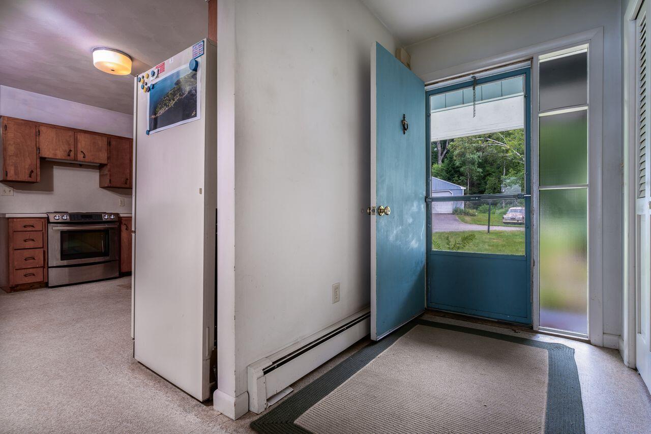 Brunswick, Maine, 04011, United States, 4 Bedrooms Bedrooms, ,3 BathroomsBathrooms,Residential,Active,1900497