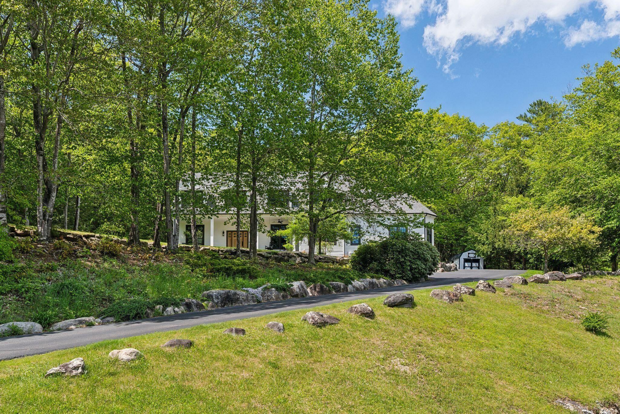 Falmouth, Maine, 04105, United States, 5 Bedrooms Bedrooms, ,5 BathroomsBathrooms,Residential,Active,1798129