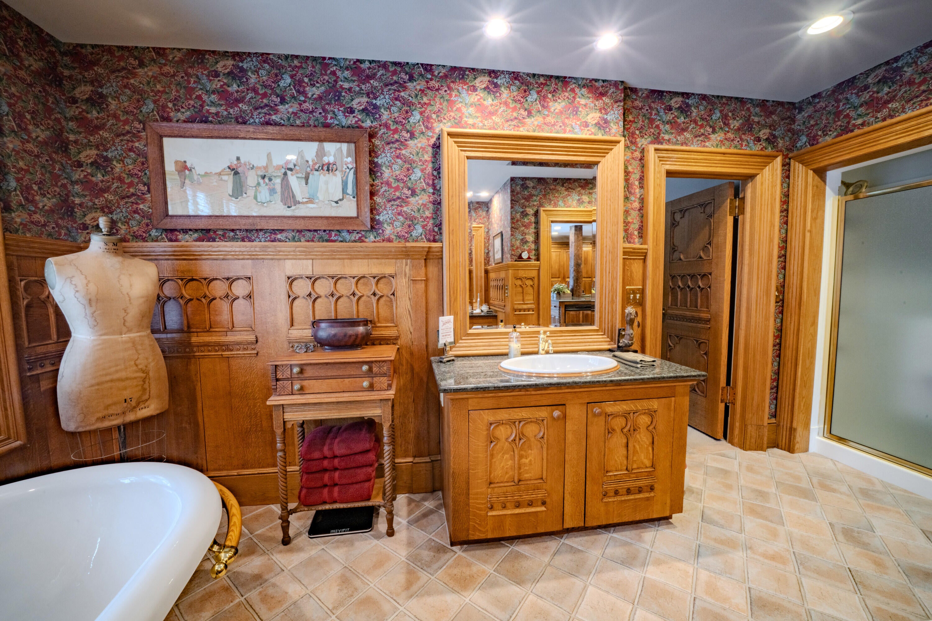 Belfast, Maine, 04915, United States, ,2 BathroomsBathrooms,Residential,Active,1762819