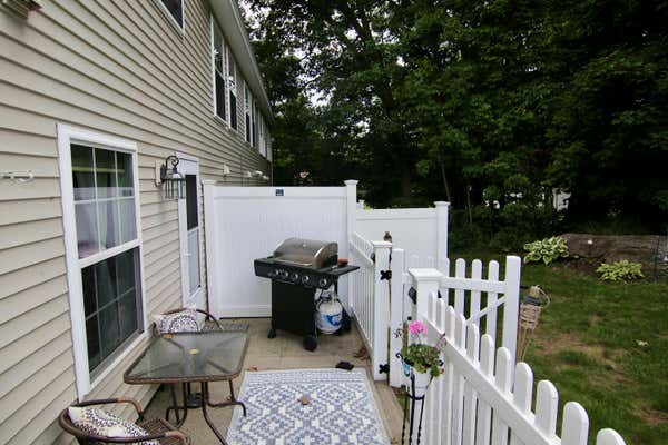 10 SIGNAL ST # 10, SANFORD, ME 04083, photo 3 of 67