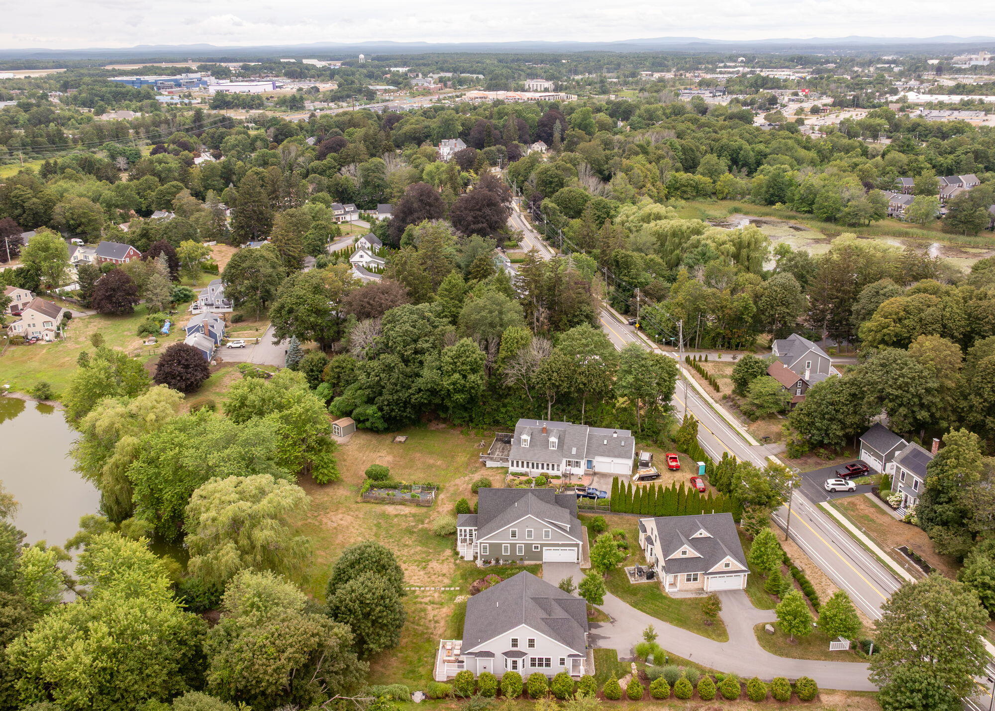 Portsmouth, New Hampshire, 03801, United States, 3 Bedrooms Bedrooms, ,3 BathroomsBathrooms,Residential,Active,1941113