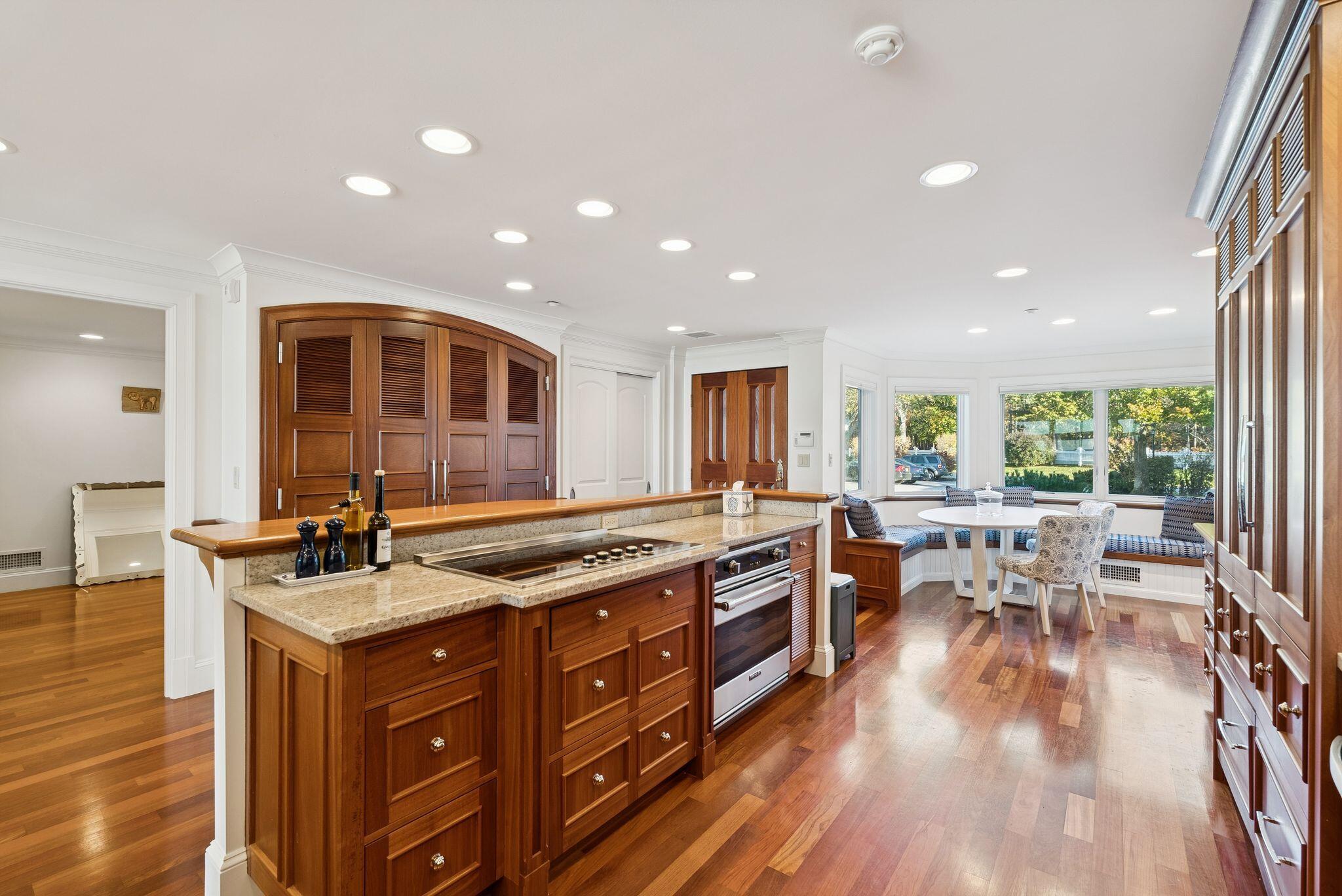 Scarborough, Maine, 04074, United States, 2 Bedrooms Bedrooms, ,3 BathroomsBathrooms,Residential,Active,1972151