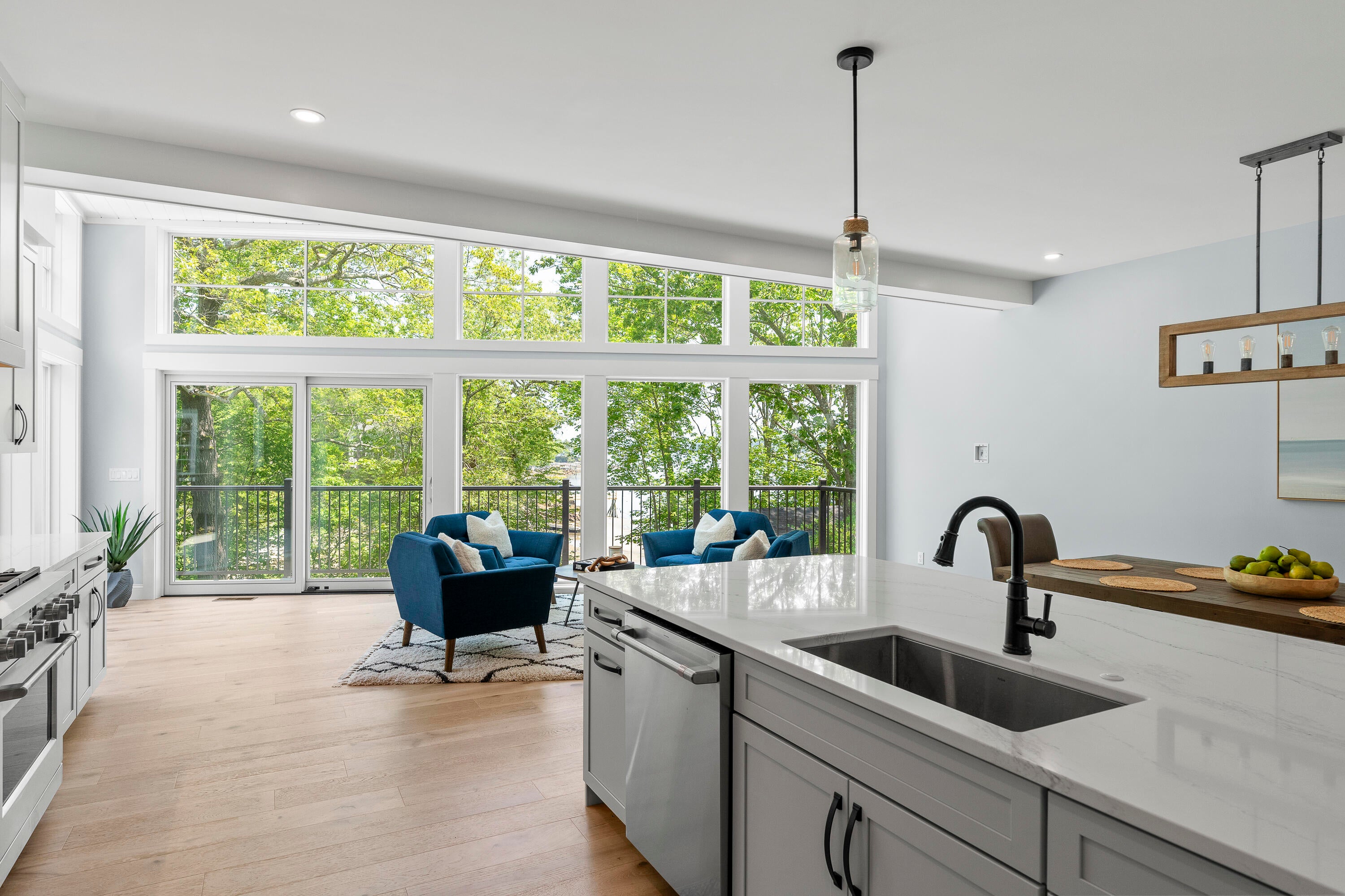 Falmouth, Maine, 04105, United States, 5 Bedrooms Bedrooms, ,6 BathroomsBathrooms,Residential,Active,1853629