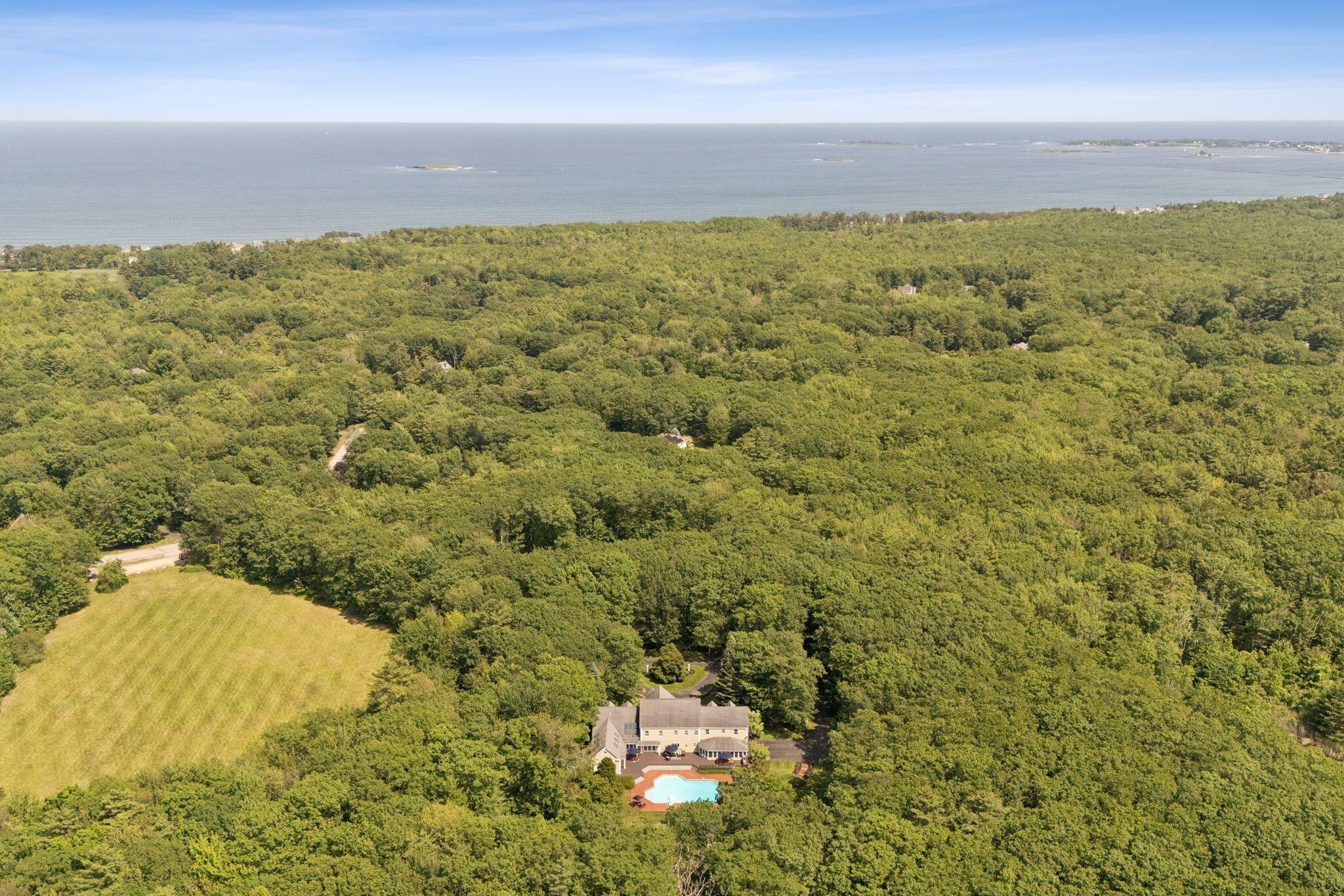 Saco, Maine, 04072, United States, 8 Bedrooms Bedrooms, ,9 BathroomsBathrooms,Residential,Active,1839757