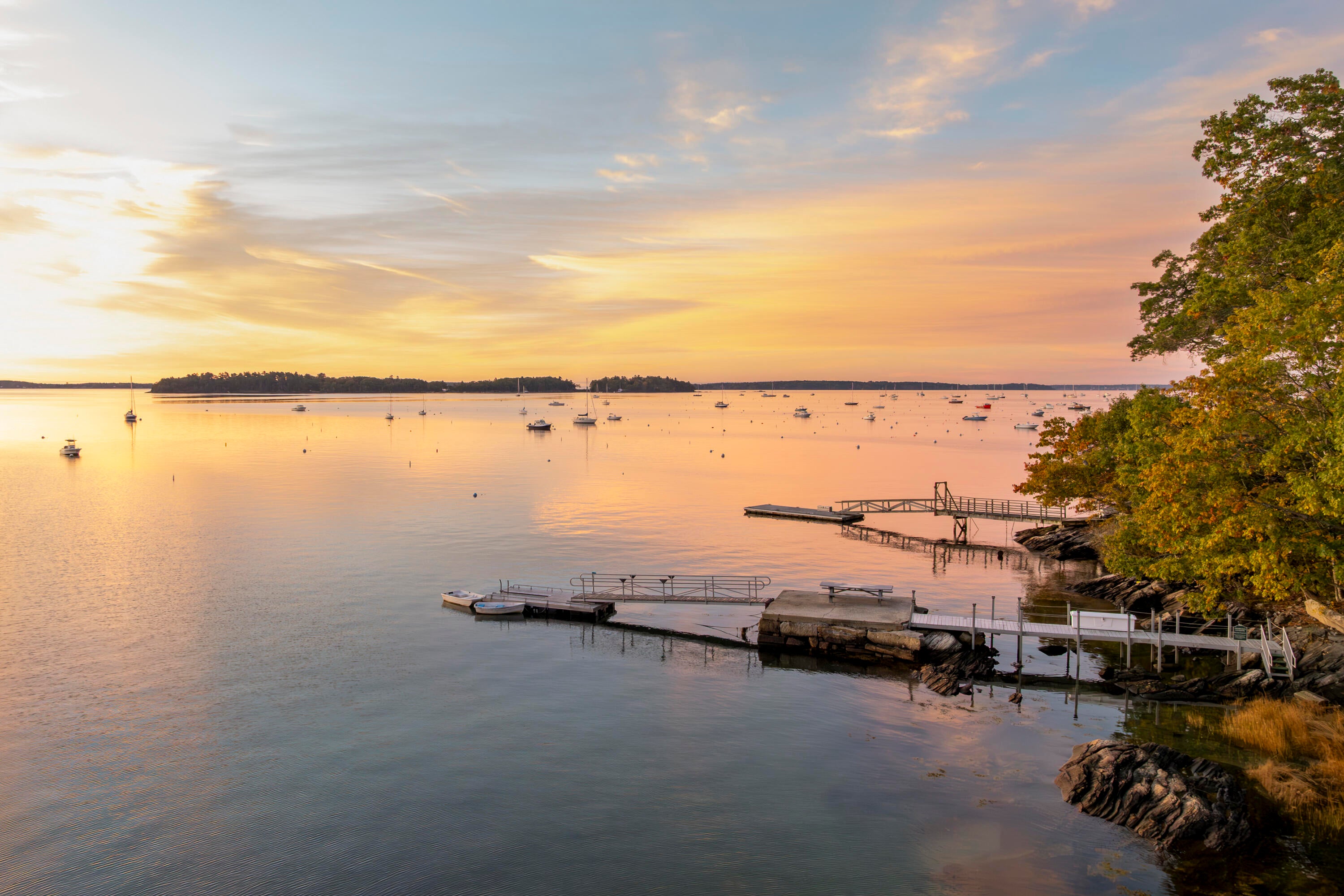 Falmouth, Maine, 04105, United States, 5 Bedrooms Bedrooms, ,6 BathroomsBathrooms,Residential,Active,1853629