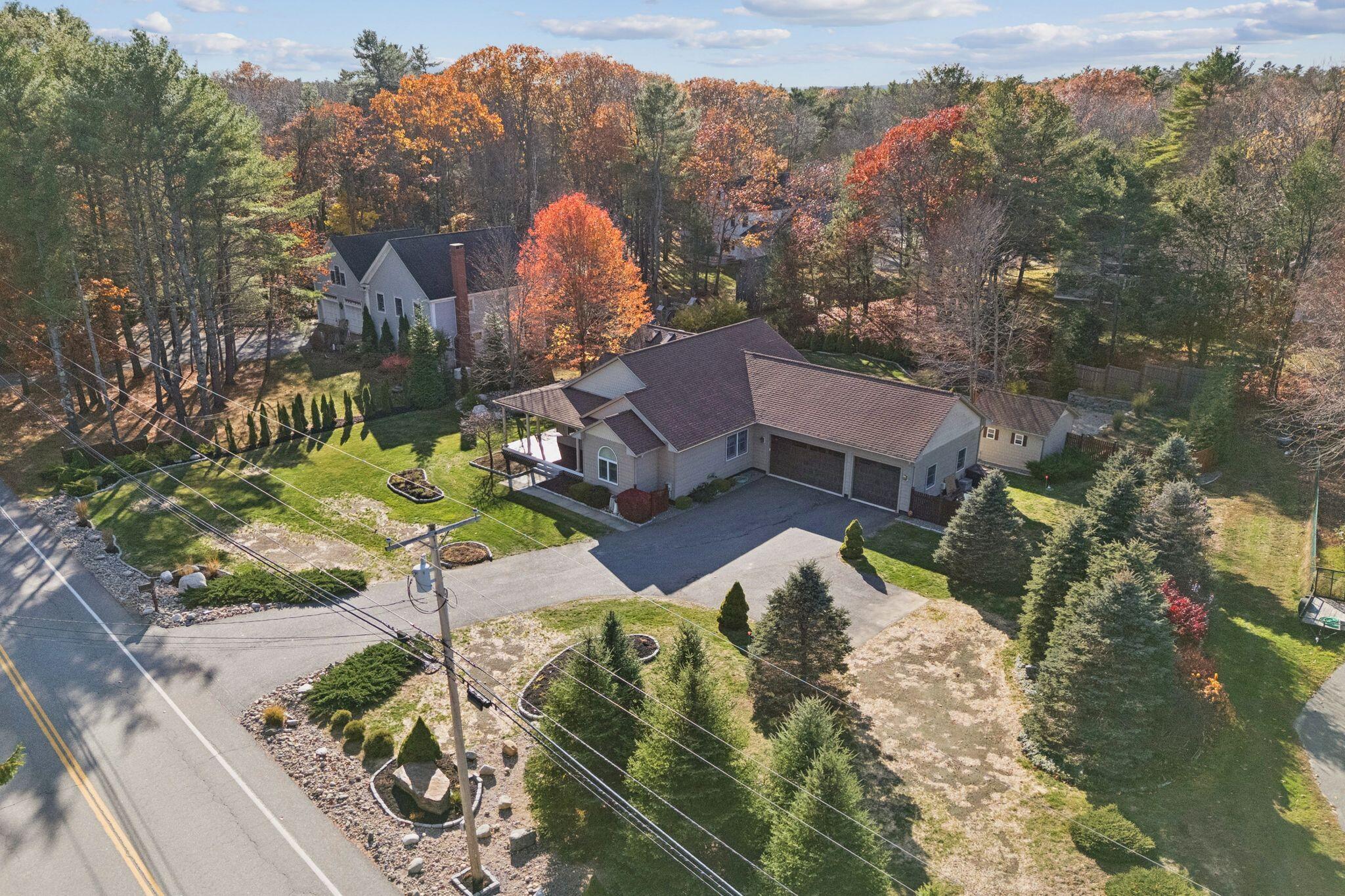 Brunswick, Maine, 04011, United States, 3 Bedrooms Bedrooms, ,3 BathroomsBathrooms,Residential,Active,1985566