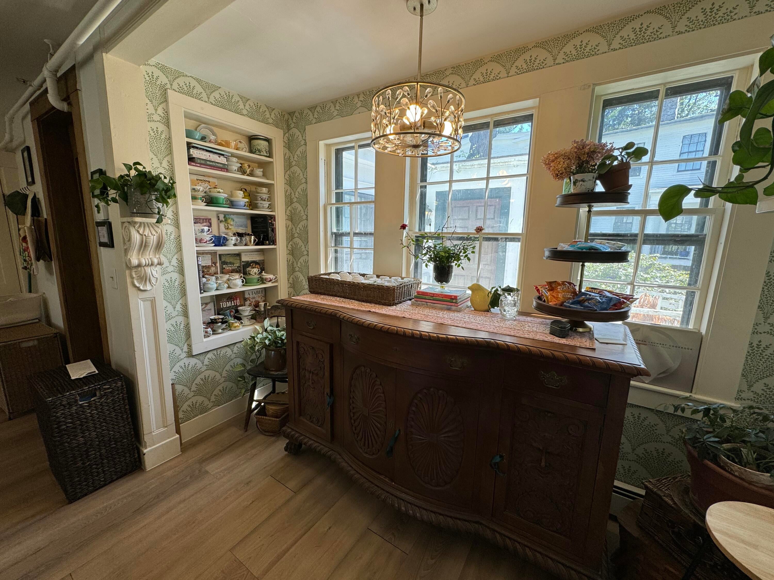 Bath, Maine, 04530, United States, 9 Bedrooms Bedrooms, ,9 BathroomsBathrooms,Residential,Active,1986901