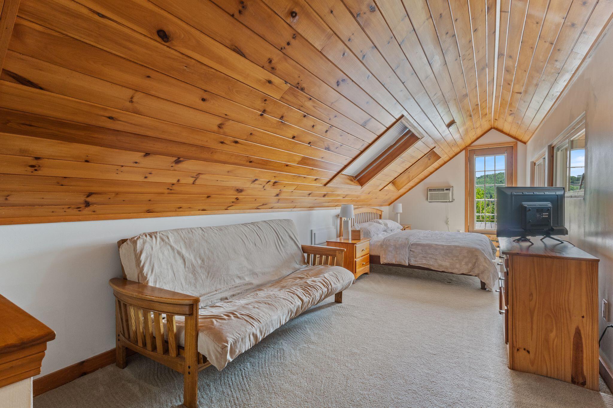 Newry, Maine, 04261, United States, 14 Bedrooms Bedrooms, ,14 BathroomsBathrooms,Residential,Active,1927667