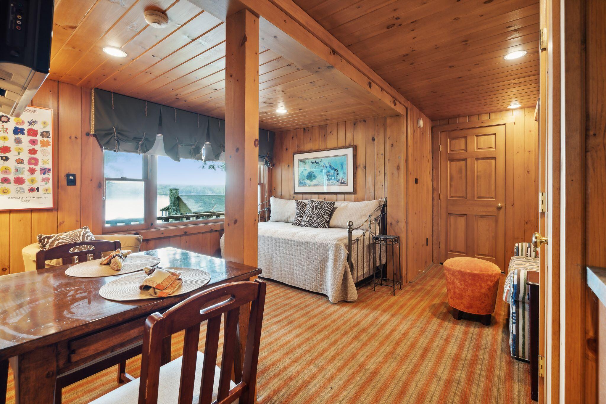 Naples, Maine, 04055, United States, 9 Bedrooms Bedrooms, ,8 BathroomsBathrooms,Residential,Active,1905064