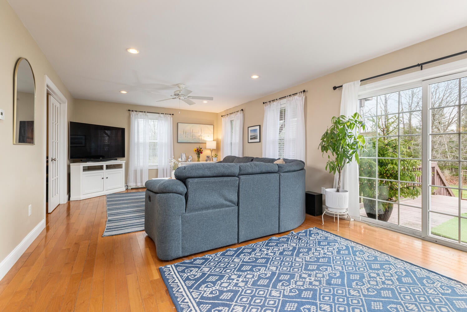 Scarborough, Maine, 04074, United States, 3 Bedrooms Bedrooms, ,3 BathroomsBathrooms,Residential,Active,1781586