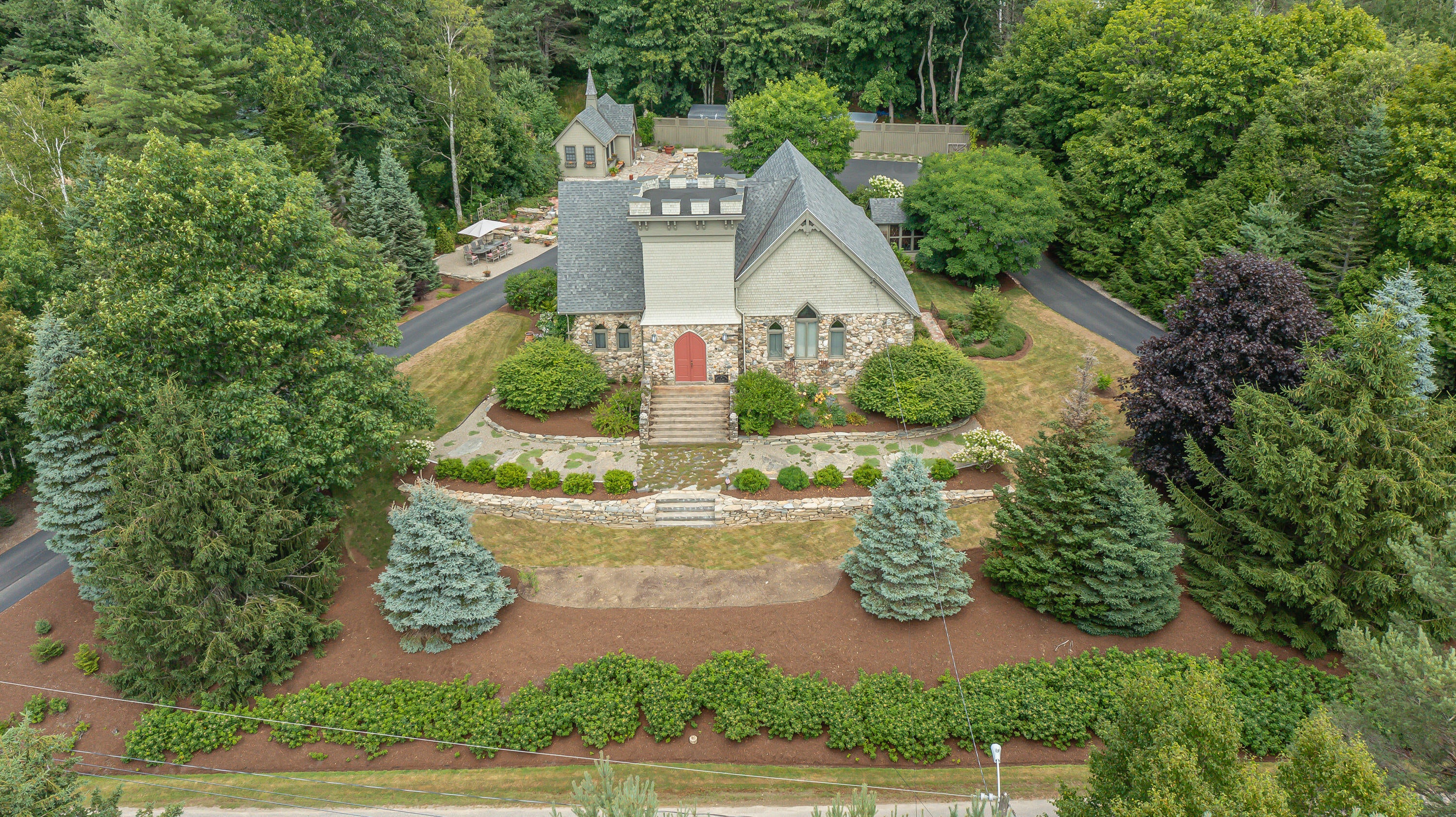 Belfast, Maine, 04915, United States, ,2 BathroomsBathrooms,Residential,Active,1762819