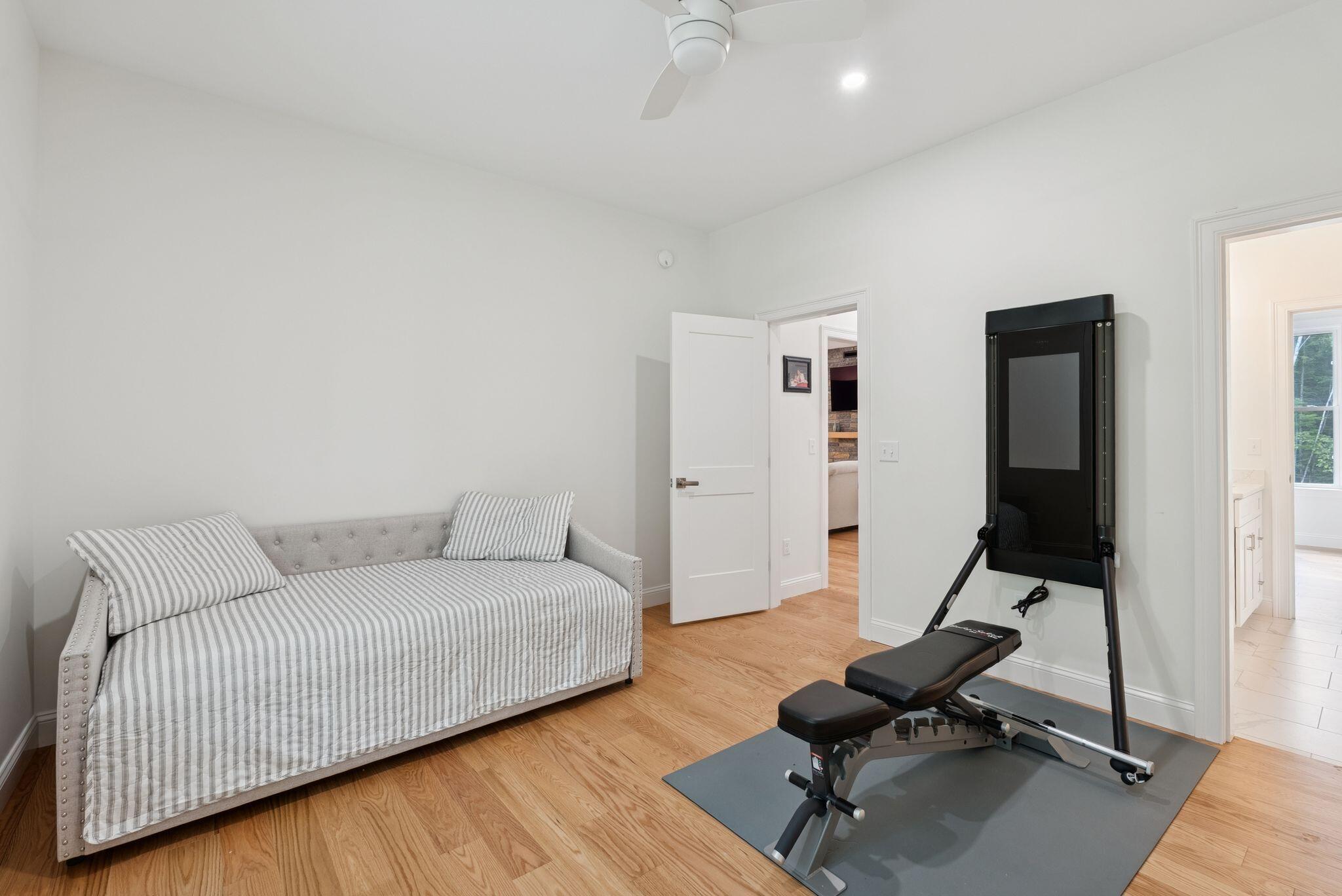 Buxton, Maine, 04093, United States, 4 Bedrooms Bedrooms, ,4 BathroomsBathrooms,Residential,Active,1909608