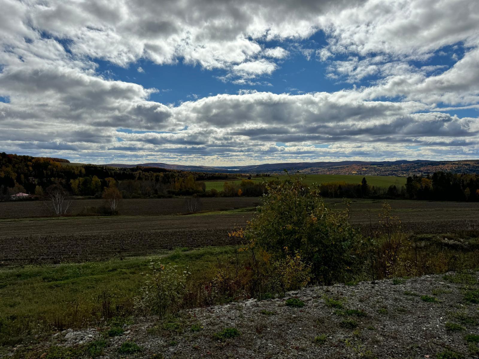 New Canada, Maine, 04743, United States, 6 Bedrooms Bedrooms, ,2 BathroomsBathrooms,Residential,Active,1702003