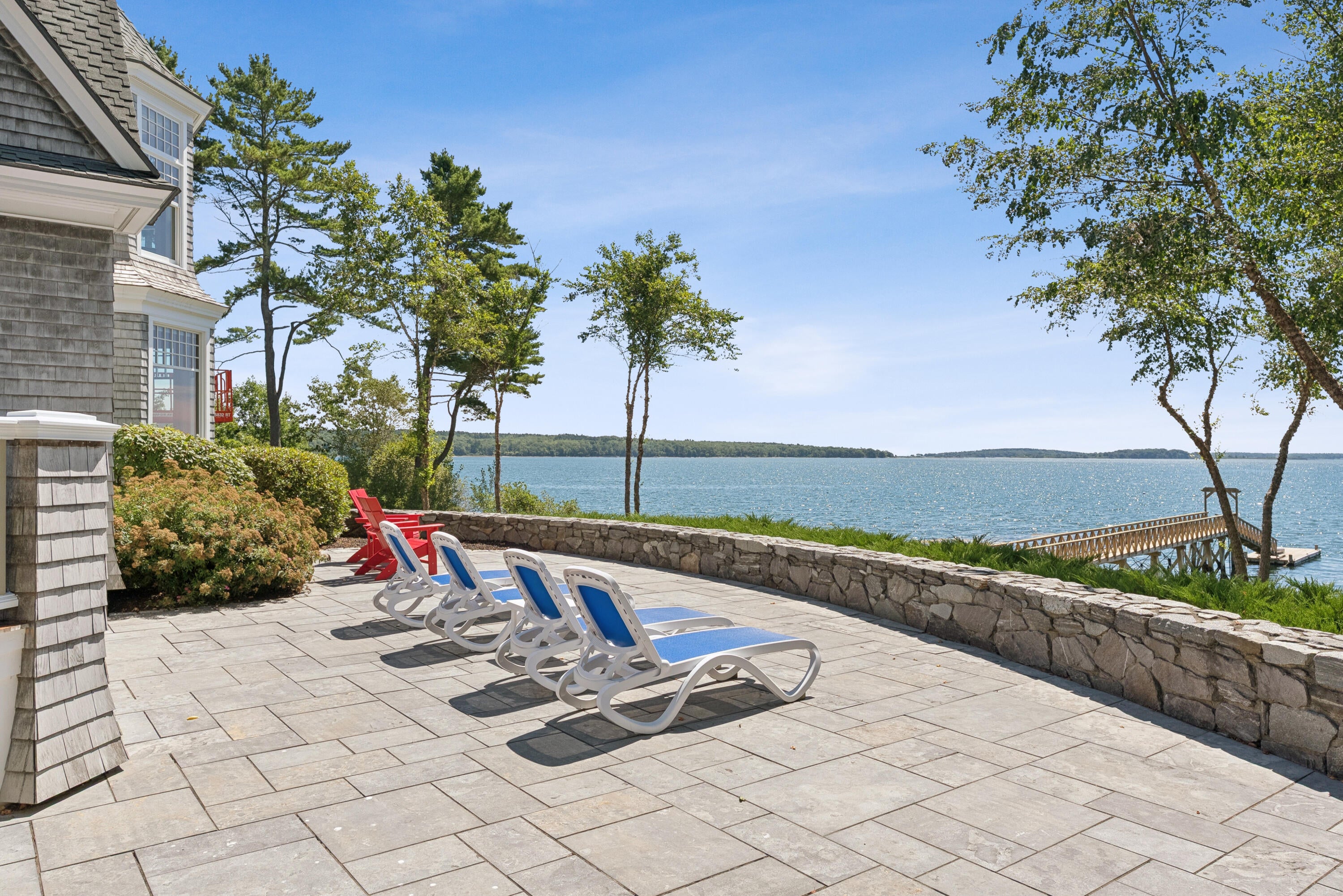 Yarmouth, Maine, 04096, United States, 4 Bedrooms Bedrooms, ,5 BathroomsBathrooms,Residential,Active,1945252