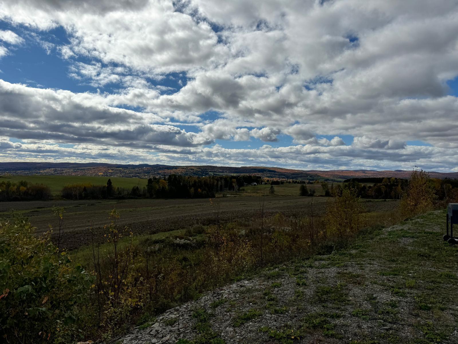 New Canada, Maine, 04743, United States, 6 Bedrooms Bedrooms, ,2 BathroomsBathrooms,Residential,Active,1702003