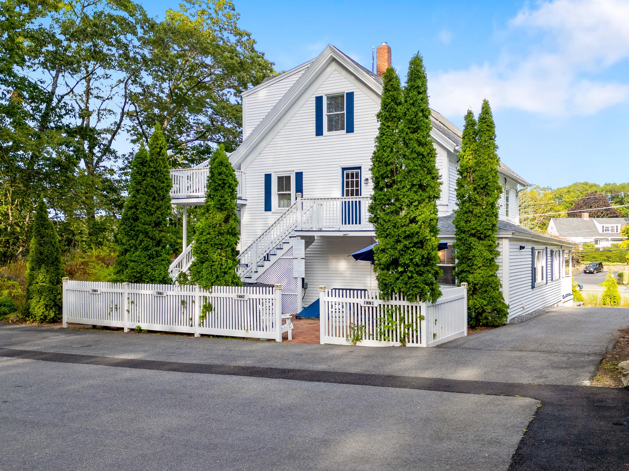 Ogunquit, Maine, 03907, United States, 7 Bedrooms Bedrooms, ,7 BathroomsBathrooms,Residential,Active,1942380