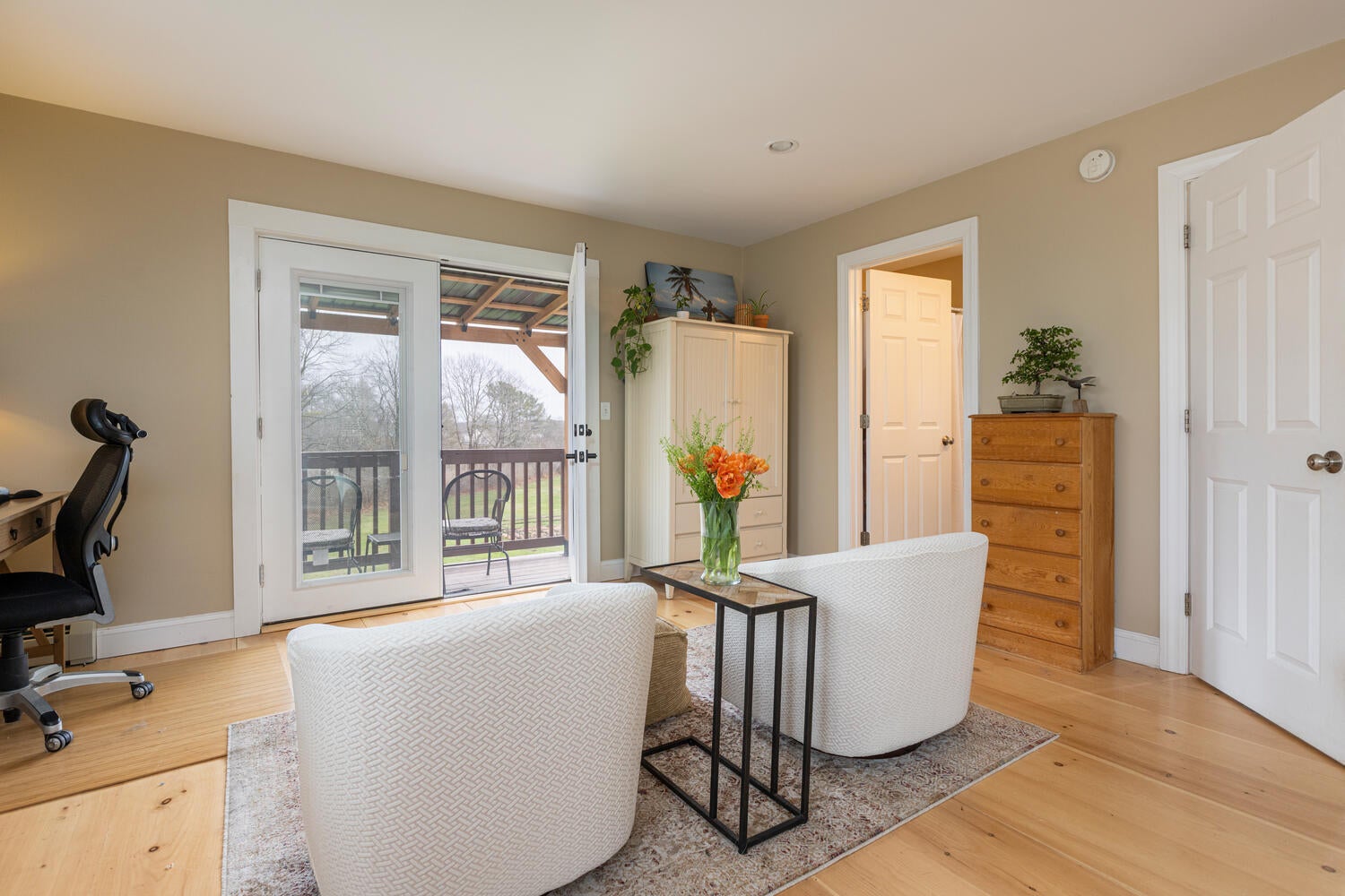 Scarborough, Maine, 04074, United States, 3 Bedrooms Bedrooms, ,3 BathroomsBathrooms,Residential,Active,1781586