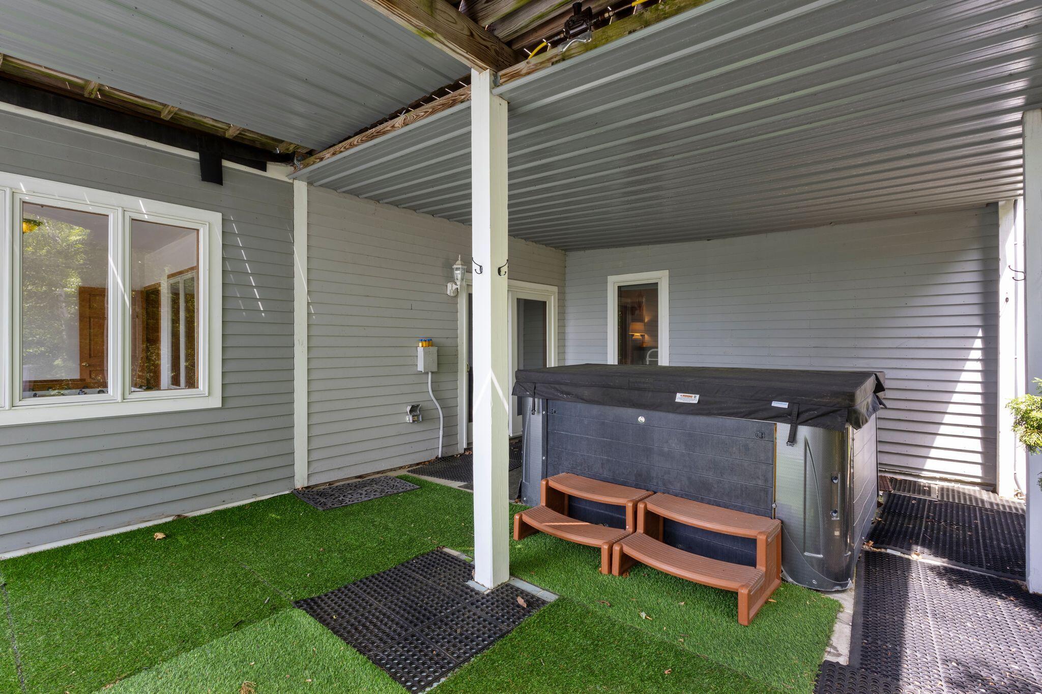 Newry, Maine, 04261, United States, 14 Bedrooms Bedrooms, ,14 BathroomsBathrooms,Residential,Active,1927667