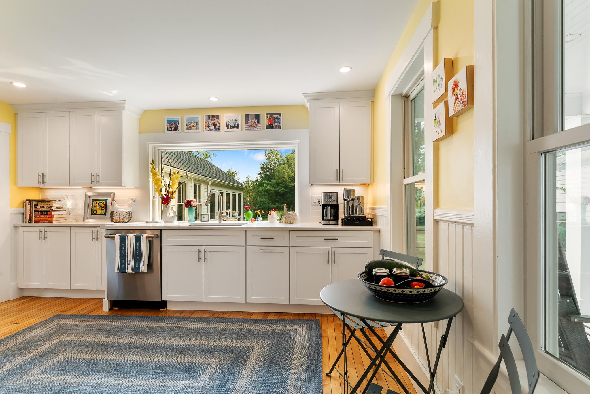 South Berwick, Maine, 03908, United States, 3 Bedrooms Bedrooms, ,2 BathroomsBathrooms,Residential,Active,1929451