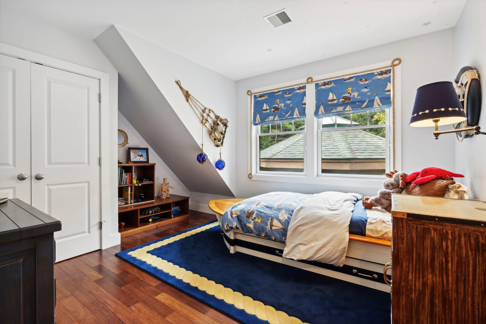 Naples, Maine, 04055, United States, 9 Bedrooms Bedrooms, ,8 BathroomsBathrooms,Residential,Active,1905064