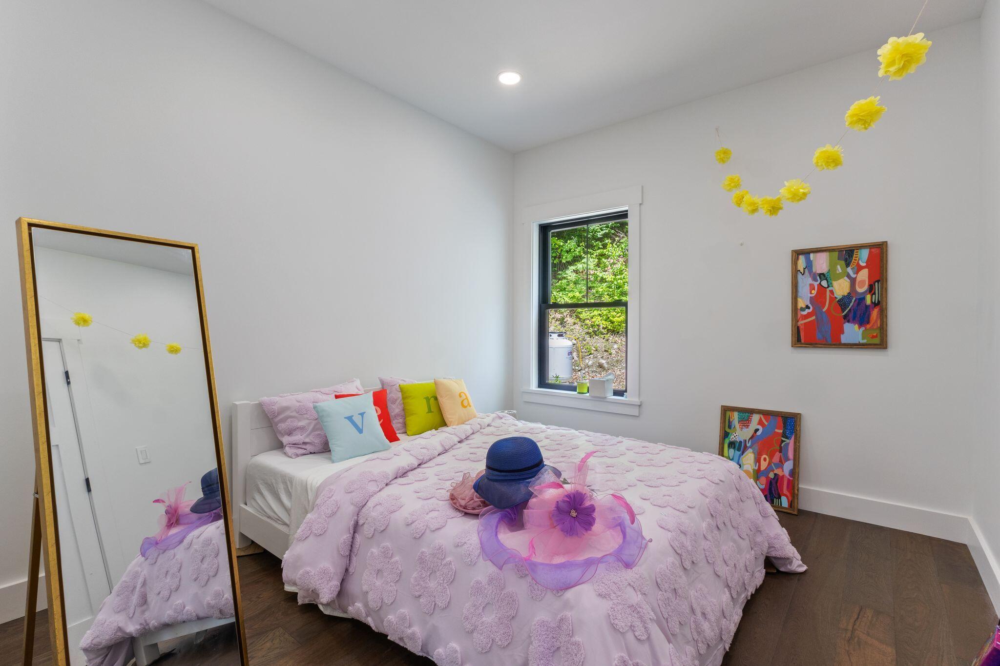 Newry, Maine, 04261, United States, 14 Bedrooms Bedrooms, ,14 BathroomsBathrooms,Residential,Active,1927667