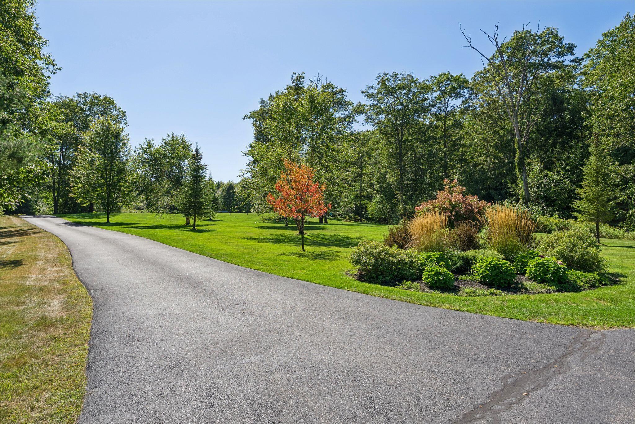 Cumberland, Maine, 04021, United States, 5 Bedrooms Bedrooms, ,4 BathroomsBathrooms,Residential,Active,1941141