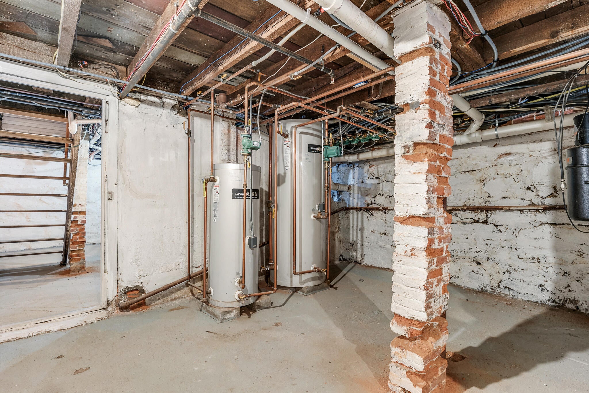 Wells, Maine, 04090, United States, 7 Bedrooms Bedrooms, ,8 BathroomsBathrooms,Residential,Active,2006791