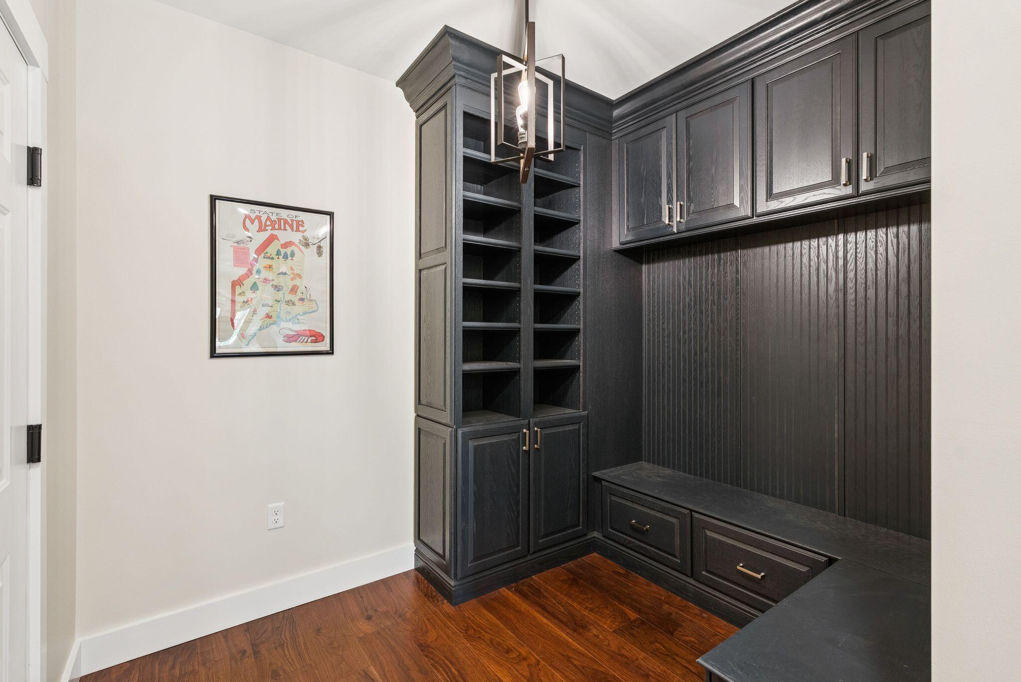 Casco, Maine, 04015, United States, 4 Bedrooms Bedrooms, ,5 BathroomsBathrooms,Residential,Active,1968106